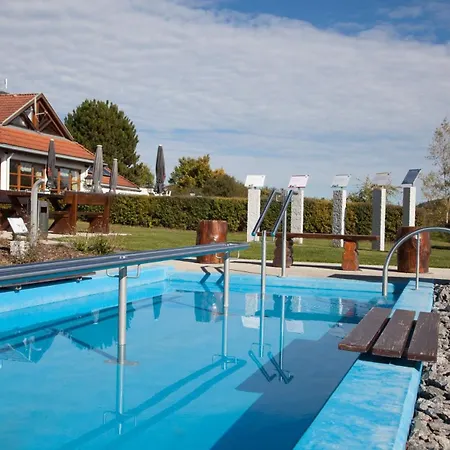 Schmetterlingweg 89 *
